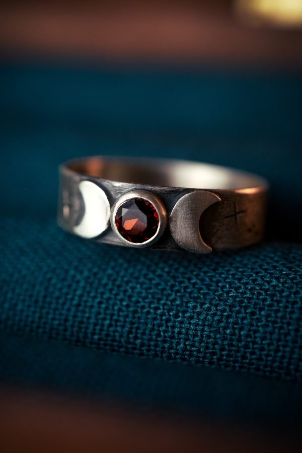 Nocturnia Ring - Image 2