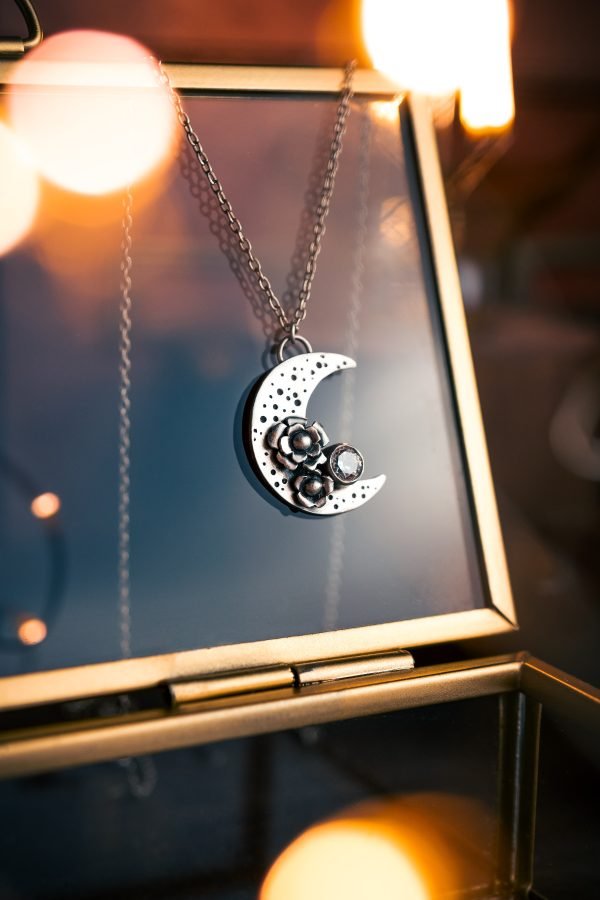 Moonbloom Necklace