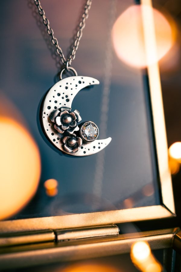 Moonbloom Necklace - Image 2